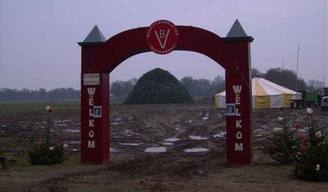 Uitslag paasvuren 2006 paasvuur espelo brandweer beuseberg 