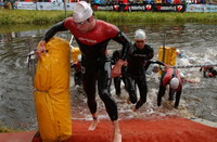 Spannende wedstrijd verwacht bij International Triathlon Holten triathlon 