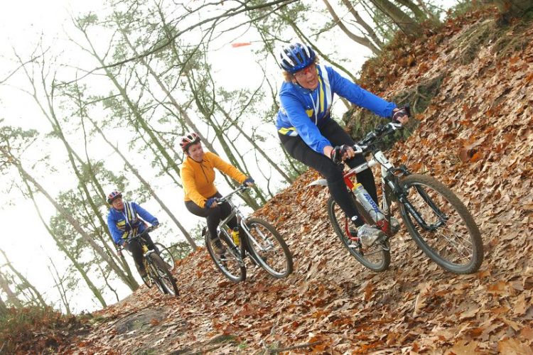 Veldtoertocht ging door unieke gebieden wielervereniging beuseberg 