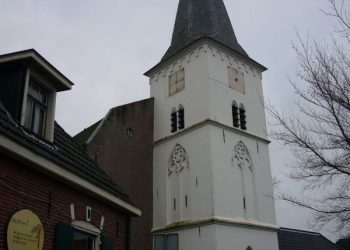 Vier personen aangehouden na vechtpartij politie 
