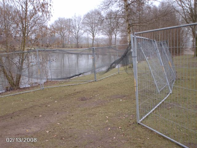 Alle ... zwemmen in het water gemeente 