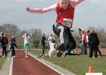Eerste seizoenswedstrijd Atletiek atletiekvereniging 