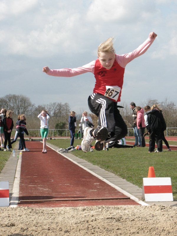 Eerste seizoenswedstrijd Atletiek atletiekvereniging 