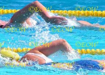 Het zwemt fietst en fotografeert triathlon profoto 