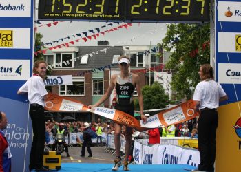 Het zwemt fietst en fotografeert triathlon profoto 