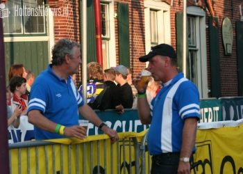 Hoolter Daansers vermaken jong en oud haarschool diessenplas 