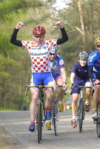 Holterbergtoer erg goed bezocht wielervereniging sallandse heuvelrug 