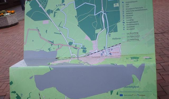 HoltensNieuws.nl Folie van wegwijsbank Folie van wegwijsbank