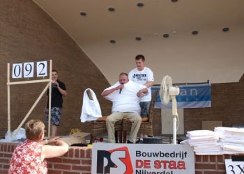 Zomerbraderie in Holten smidsbelt 