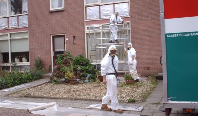 Marsmannnetjes in de straat 