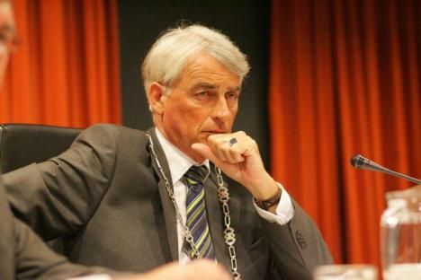 Pieter van Veen neemt waar vvd lokaal gemeente 