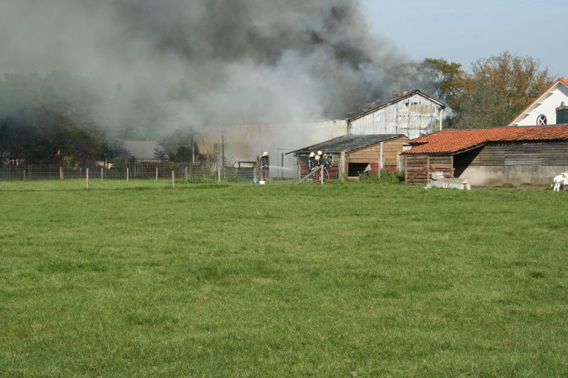 Grote brand aan Sangeldijk brandweer 