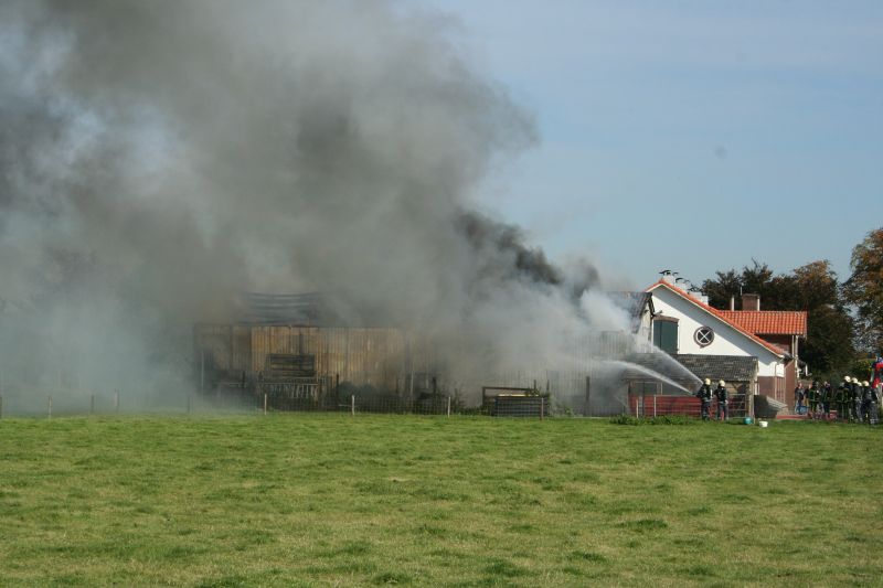 Grote brand aan Sangeldijk brandweer 