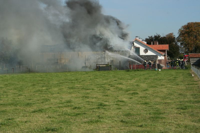 Grote brand aan Sangeldijk brandweer 