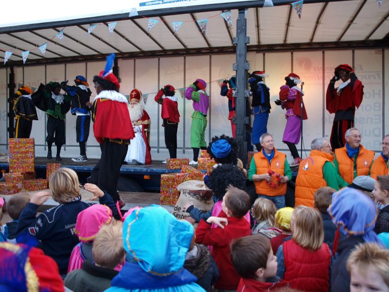Sint eindelijk in Holten kulturhus gemeente 