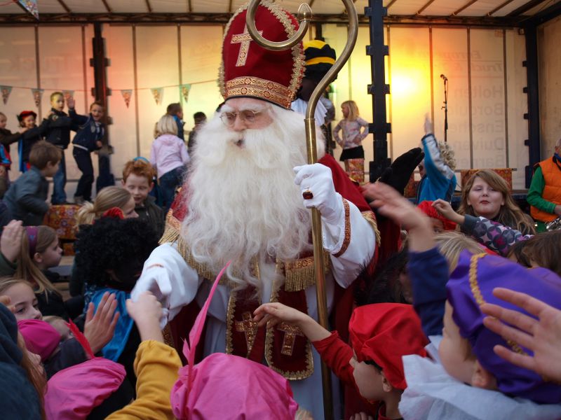 Sint eindelijk in Holten kulturhus gemeente 