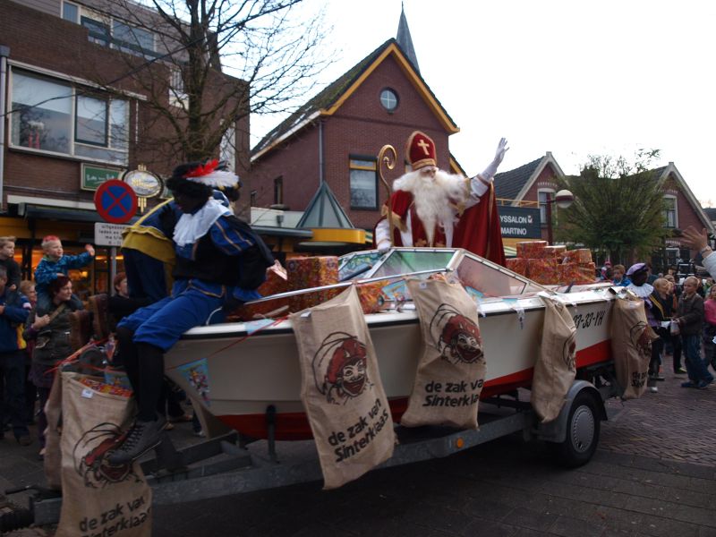 Sint eindelijk in Holten kulturhus gemeente 