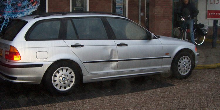 HoltensNieuws.nl Doorrijden na aanrijding op parkeerplaats Doorrijden na aanrijding op parkeerplaats aanrijding