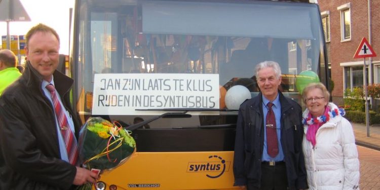 HoltensNieuws.nl Jans laatste busrit Jans laatste busrit