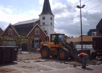 “Kultuurhuus Holten”, köw we neet wat ààns bedèènk'n? kulturhus 