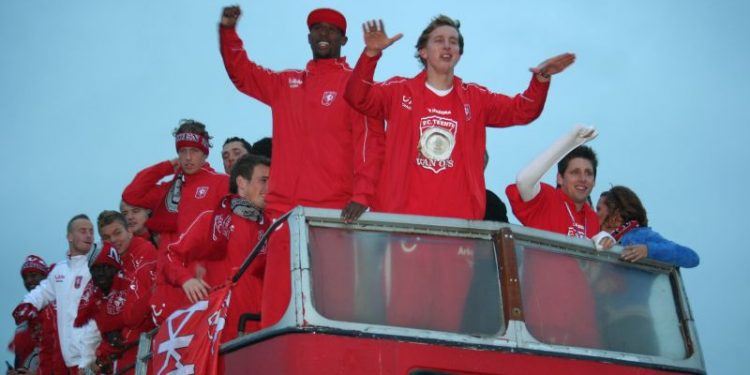 Intocht FC Twente langs de A1 