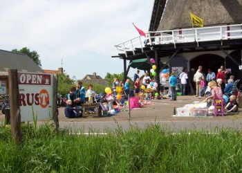 Maak iemand blij in de Week van de Ontmoeting viavie welzijn nijkamp gemeente 