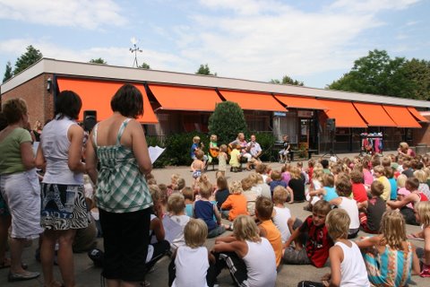 Eindelijk grote vakantie haarschool 
