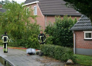Wateroverlast in Holten, stuur je foto's brandweer 
