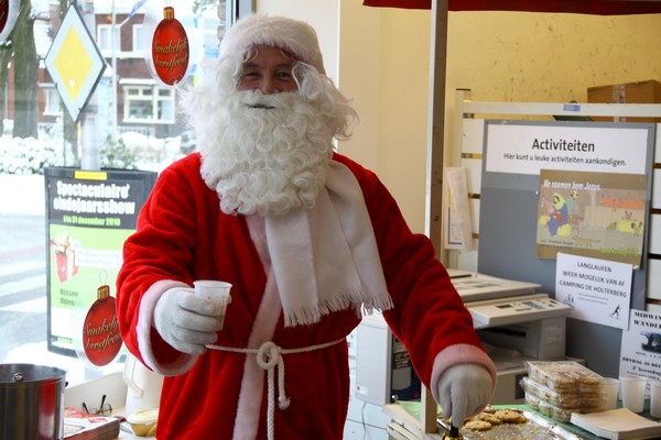 Kerstman bij C1000 