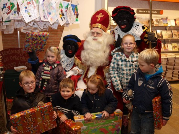 Prijswinnaars Sinterklaas kleurwedstrijd kulturhus 