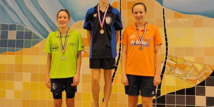 Overijsselse titels zwemster Sterre Mooiweer sterre mooiweer 