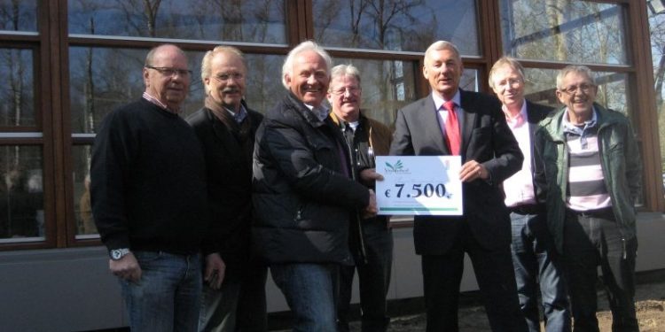 Stichting Donatiefonds Vredehof ondersteunt Canadese Begraafplaats canadese begraafplaats 