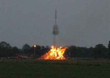 Fatale gevolgen door gedraaide wind? paasvuur beuseberg 