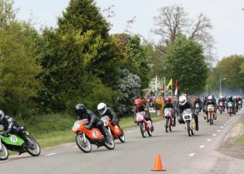 19e  Klassiekerrace op Koninginnedag mac 