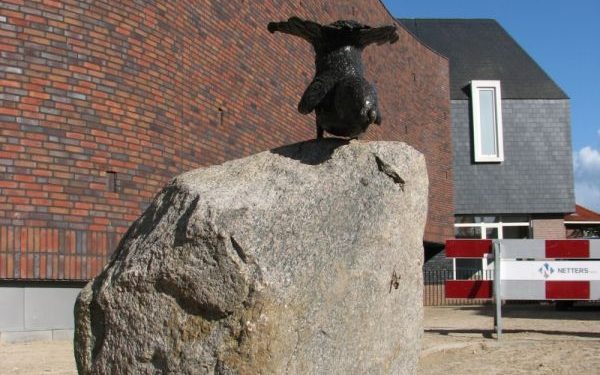 HoltensNieuws.nl Korhoen gestolen? Korhoen gestolen? kulturhus gemeente