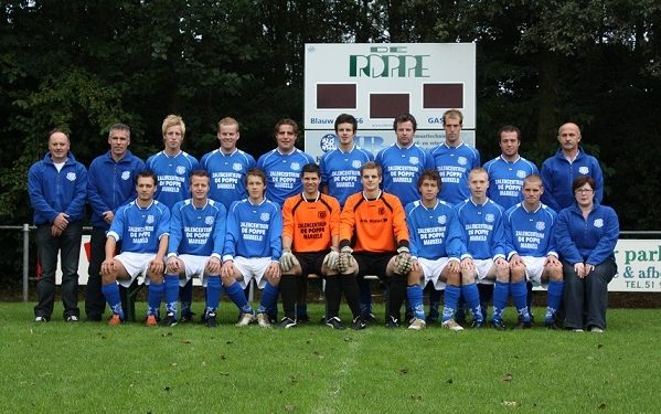 HoltensNieuws.nl Blauw Wit ’66 kampioen Blauw Wit ’66 kampioen nijkamp blauwwit