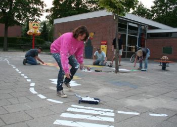 Vrolijke kleuren voor schoolplein Haarschool haarschool 