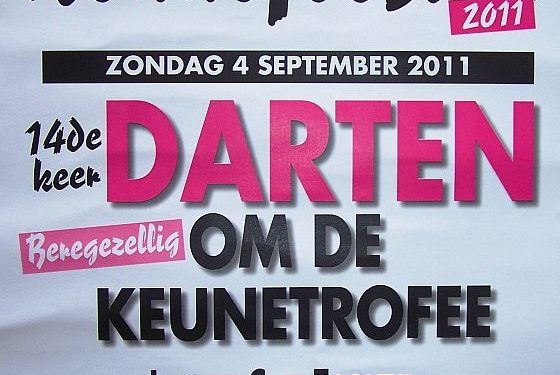 Darten om de Keunetrofee 2011 toontje Keunefeesten bie toontje 