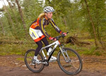 Zware Beemd en Bergtoer wielervereniging sallandse heuvelrug beuseberg 