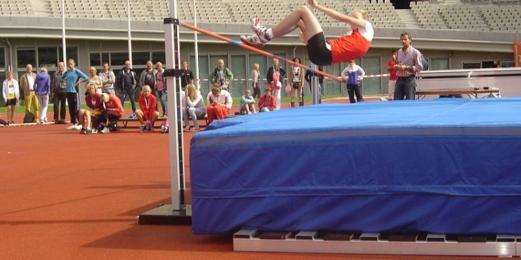 AV Holten trots op talent Iva Klein Baltink atletiekvereniging 