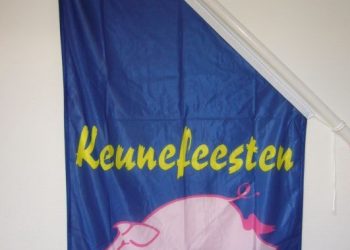 Korhanen pakken uit tijdens de Keunefeesten korhanen Keunefeesten dijkerhoek de hoolter deerns 