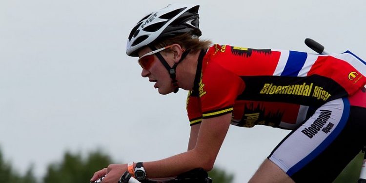 Debuut Pim ten Brinke op hele triathlon triathlon 