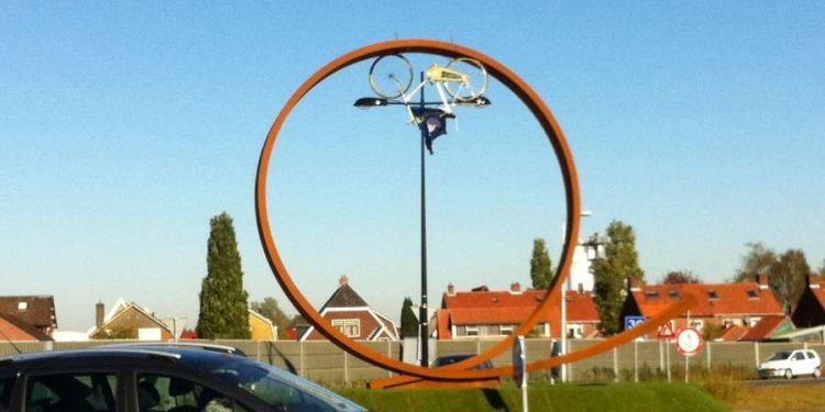 HoltensNieuws.nl Provocerende ‘Keunekunst’ Provocerende ‘Keunekunst’