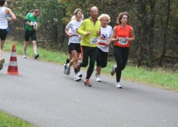 Lekker druk TIB-DRW Diepe Hel Holterberg Loop atletiekvereniging 