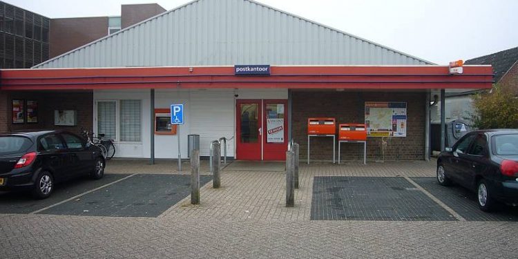 HoltensNieuws.nl ‘Postkantoor blijft gewoon in Holten hoor’ ‘Postkantoor blijft gewoon in Holten hoor’