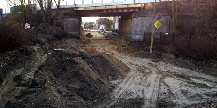 Onderdoorgang Dorpsstraat weer open 