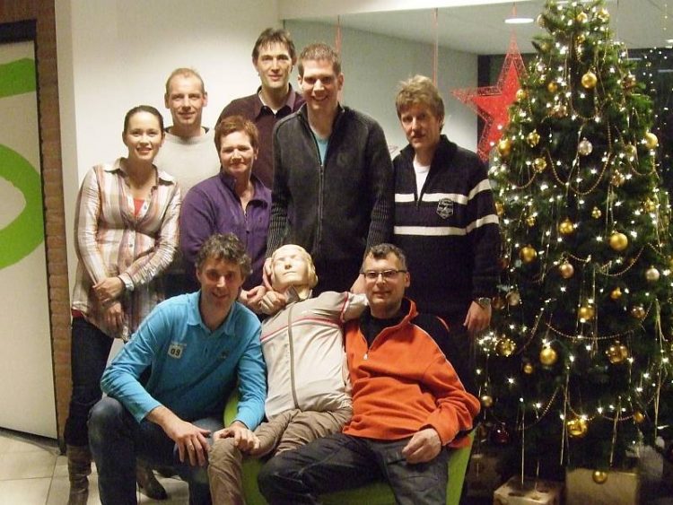Cursisten EHBO Holten geslaagd! 