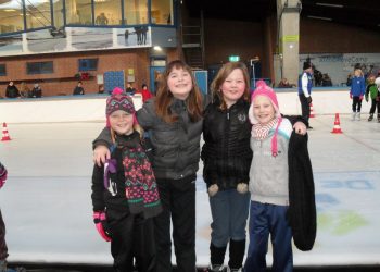 obs de Haarschool op de schaatsen haarschool 