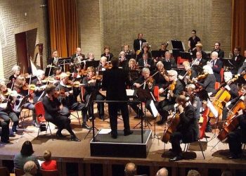 HoltensNieuws.nl Vieren en herdenken dat doe je samen Vieren en herdenken dat doe je samen waerdenborch svnf kulturhus de waerdenborch