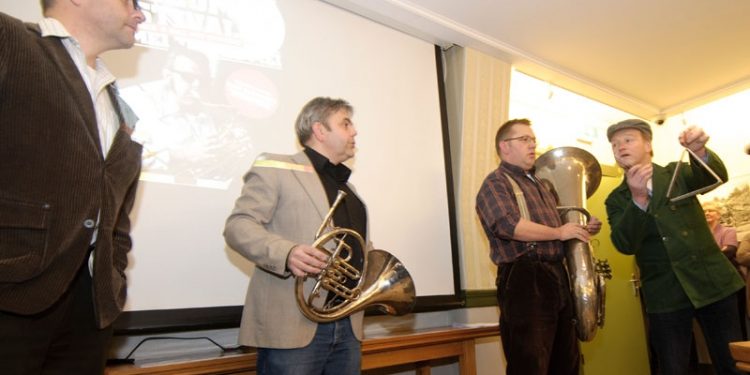 HoltensNieuws.nl Laat de fanfare maar komen Laat de fanfare maar komen smidsbelt kulturhus hmv espelo